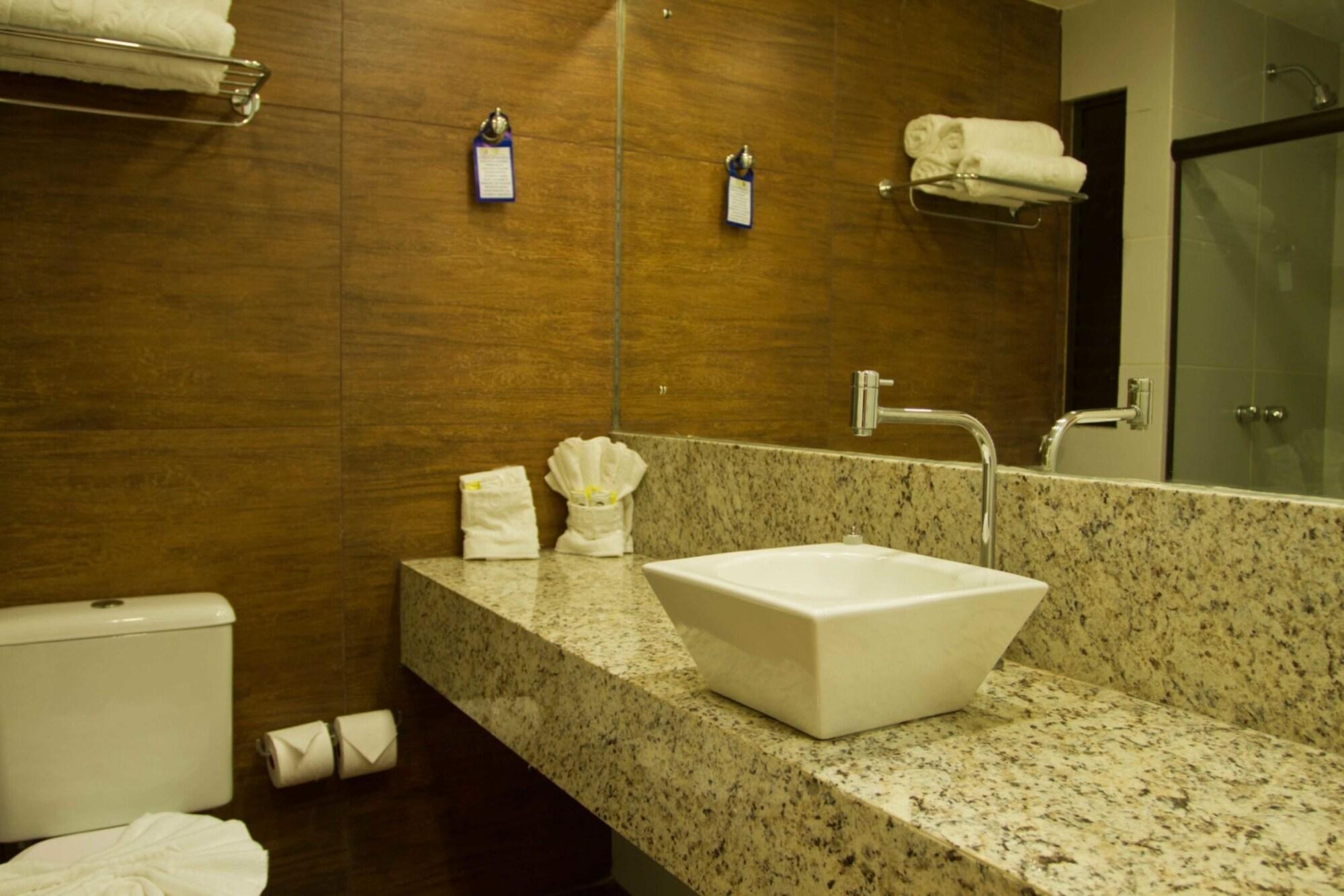 Hotel Canarius De Gravata מראה חיצוני תמונה